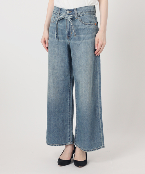 Spick & Span(スピックアンドスパン)の「《別注 / 追加 》LEVI'S/リーバイス SMU XL STRAIGHT*(デニムパンツ・レディース・ブルー・23/28/27/26/25/24)」の2枚目の写真