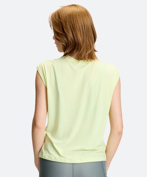UNDER ARMOUR（アンダーアーマー）の「UAソフト タンク（トレーニング/レディース）（タンクトップ・レディース・ライトグレー・S/XL/L/M）」の2枚目の写真