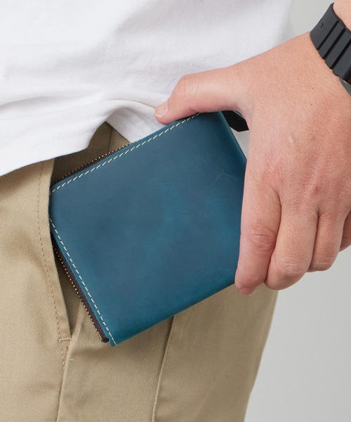 ROOPTOKYO(ループトウキョウ)の「OKUOKU 0909/オクオク 本革ヴィンテージライク 牛革クレイジーホースレザー コンパクト 2つ折り ラウンドジップウォレット 2026年春夏(財布・メンズ・イエロー/グリーン/レッド系その他/ダークブラウン/ブラック/ブルー/ライトブラウン・FREE)」の6枚目の写真