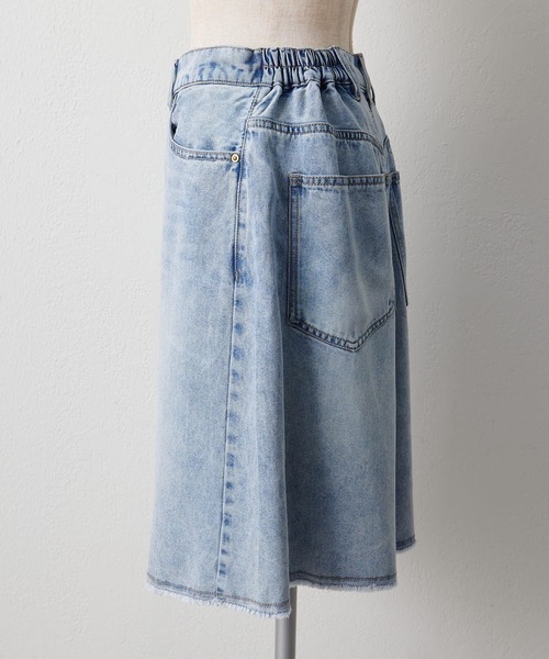 PUAL CE CIN(ピュアルセシン)の「リヨセル混デニム バミューダパンツ(デニムパンツ・レディース・ブルー/インディゴブルー・FREE)」の7枚目の写真