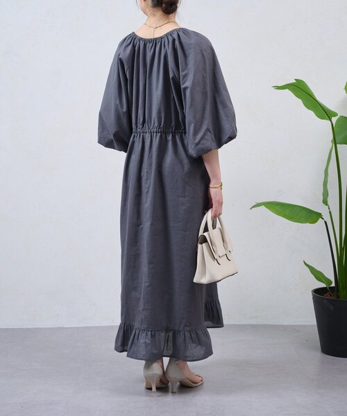 Jena espace merveilleux（ジェナ　エスパスメルヴェイユ）の「【WEB限定/インフルエンサー企画】バルーン袖切替ワンピ（ワンピース・レディース・オフホワイト/サックスブルー/チャコールグレー・FREE）」の17枚目の写真