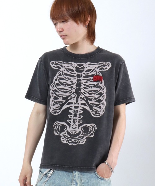 Salong hameu(サロン ハミュー)の「SNS映え ボーンプリントTシャツ/骨グラフィック トライバル刺繍/コンパクトシルエット/グランジ 韓国ストリート/ユニセックス(Tシャツ/カットソー・メンズ・カモフラージュ/ブラック系その他/ブラック・M/L/S)」の10枚目の写真