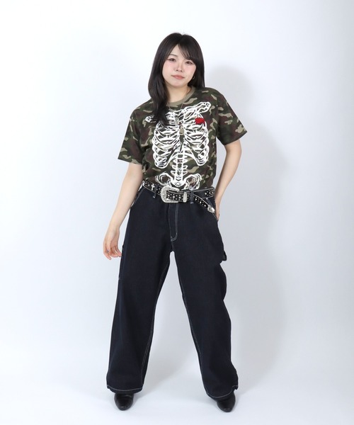 Salong hameu(サロン ハミュー)の「SNS映え ボーンプリントTシャツ/骨グラフィック トライバル刺繍/コンパクトシルエット/グランジ 韓国ストリート/ユニセックス(Tシャツ/カットソー・メンズ・カモフラージュ/ブラック系その他/ブラック・M/L/S)」の18枚目の写真