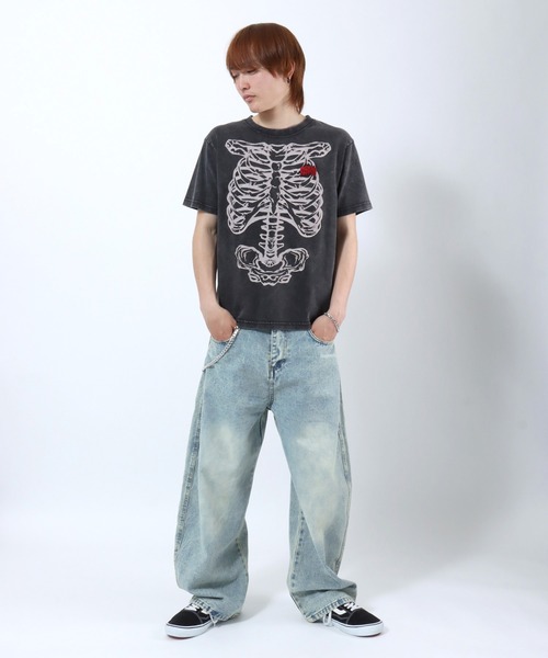 Salong hameu(サロン ハミュー)の「SNS映え ボーンプリントTシャツ/骨グラフィック トライバル刺繍/コンパクトシルエット/グランジ 韓国ストリート/ユニセックス(Tシャツ/カットソー・メンズ・カモフラージュ/ブラック系その他/ブラック・M/L/S)」の12枚目の写真