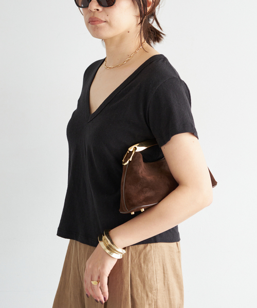 Deuxieme Classe(ドゥーズィエムクラス)の「【LE SET/ル セット】LAURA V NECK TEE(Tシャツ/カットソー・レディース・ブラック/ホワイト/ネイビー・FREE)」の18枚目の写真