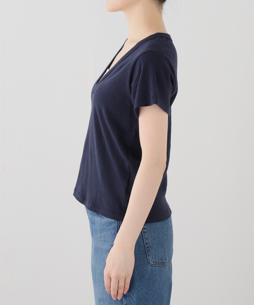 Deuxieme Classe(ドゥーズィエムクラス)の「【LE SET/ル セット】LAURA V NECK TEE(Tシャツ/カットソー・レディース・ブラック/ホワイト/ネイビー・FREE)」の7枚目の写真