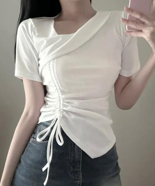 semplice(センプリチェ)の「Tシャツ【韓国ファッション】(Tシャツ/カットソー・レディース・ホワイト/ブラック/ピンク・F)」の4枚目の写真