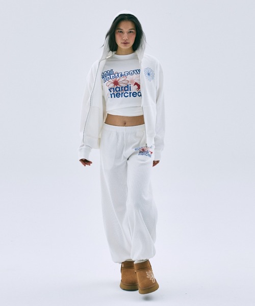 Mardi Mercredi(マルディメクルディ)の「WAFFLE JOGGER PANTS 2026 HORSE-POWER / ワッフル ジョガー パンツ 2026 HORSE-POWER(スウェットパンツ・レディース・アイボリー・FREE)」の2枚目の写真