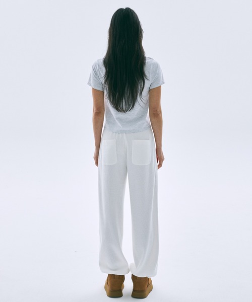 Mardi Mercredi(マルディメクルディ)の「WAFFLE JOGGER PANTS 2026 HORSE-POWER / ワッフル ジョガー パンツ 2026 HORSE-POWER(スウェットパンツ・レディース・アイボリー・FREE)」の4枚目の写真