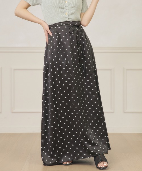 Ambre Neige(アンブルネージュ)の「dot narrow skirt / ドットナロースカート(スカート・レディース・ブラック/オフホワイト・FREE)」の2枚目の写真