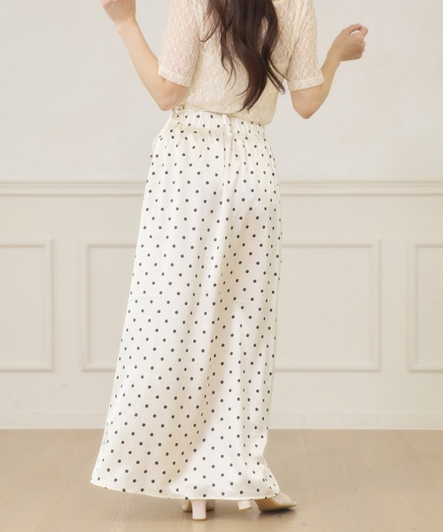 Ambre Neige(アンブルネージュ)の「dot narrow skirt / ドットナロースカート(スカート・レディース・ブラック/オフホワイト・FREE)」の7枚目の写真