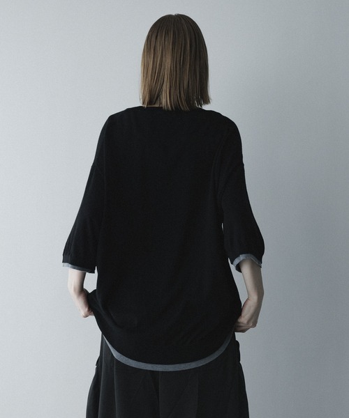 remer(リメール)の「配色フェイクレイヤードサマーニットT / fake layered color summer knit Tee(Tシャツ/カットソー・メンズ・ブラック/チャコールグレー・MEDIUM/SMALL/X-SMALL/LARGE)」の4枚目の写真