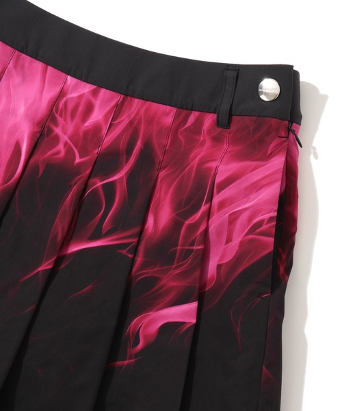 Pyro Performance Pleats Skirt | WOMEN（スカート）｜MARK & LONA