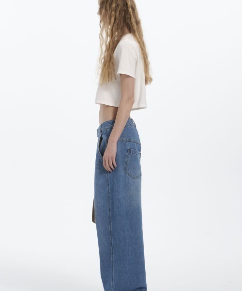 Studio Doe(スタジオドー)の「Studio Doe Cotton Loose T-shirt(Tシャツ/カットソー・レディース・ホワイト/ブラック・MEDIUM)」の5枚目の写真