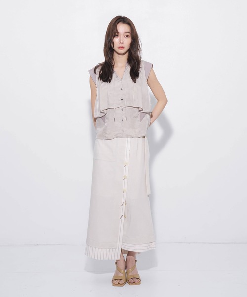 UNITED TOKYO（ユナイテッドトウキョウ）の「【ZOZO限定！】キュプラフレンチスリーブブラウス｜新作/夏服/オフィスカジュアル/オケージョン/接触冷感/シアー（シャツ/ブラウス・レディース・ダークネイビー/ミント/ベージュ・FREE）」の22枚目の写真