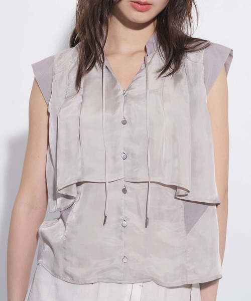 UNITED TOKYO（ユナイテッドトウキョウ）の「【ZOZO限定！】キュプラフレンチスリーブブラウス｜新作/夏服/オフィスカジュアル/オケージョン/接触冷感/シアー（シャツ/ブラウス・レディース・ダークネイビー/ミント/ベージュ・FREE）」の10枚目の写真