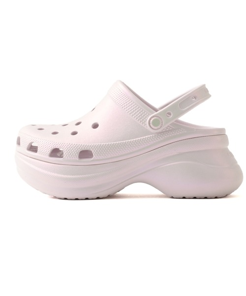 crocs（クロックス）の「crocs Bae Iridescent Clog / クロックス ベイ イリディセント クロッグ（サンダル・レディース・ライトパープル・25.0cm/22.0cm/23.0cm/24.0cm）」の4枚目の写真