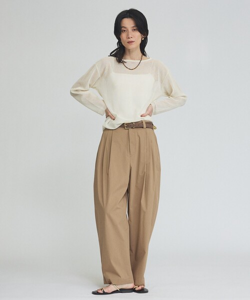 qualite(カリテ)の「【接触冷感】タイプライター タックバレルパンツ(その他パンツ・レディース・モカ/チャコールグレー・36/38)」の4枚目の写真