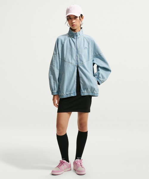 NIKE（ナイキ）の「NIKE AS W NK WR DENIM JKT / ナイキ ウィメンズ WR デニム ジャケット 【SP】（デニムジャケット・レディース・ライトインディゴブルー・S/M/L）」の11枚目の写真