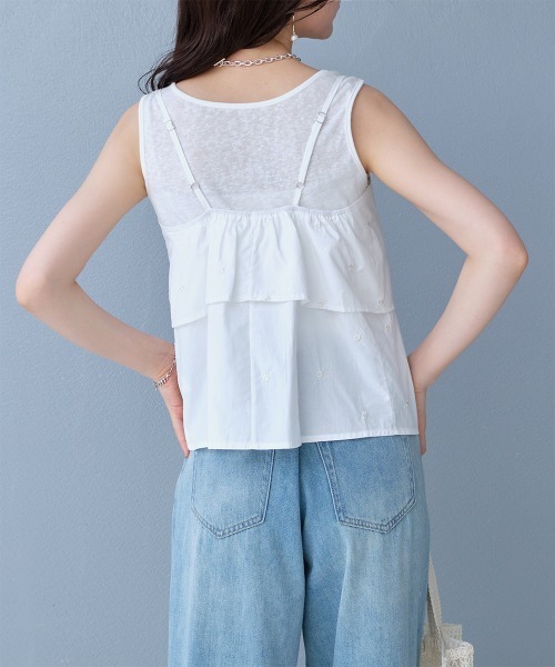 Rejoule(リジュール)の「ショート丈 フラワー刺繍キャミビスチェ(キャミソール・レディース・ネイビー/アイボリー/ライトブルー・FREE)」の7枚目の写真