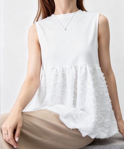 Miniministore(ミニミニストア)の「フェザー切替ノースリーブペプラムブラウス(シャツ/ブラウス・レディース・ブラック/ホワイト・FREE)」の20枚目の写真