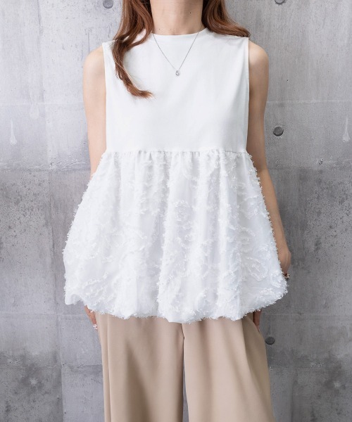 Miniministore(ミニミニストア)の「フェザー切替ノースリーブペプラムブラウス(シャツ/ブラウス・レディース・ブラック/ホワイト・FREE)」の6枚目の写真