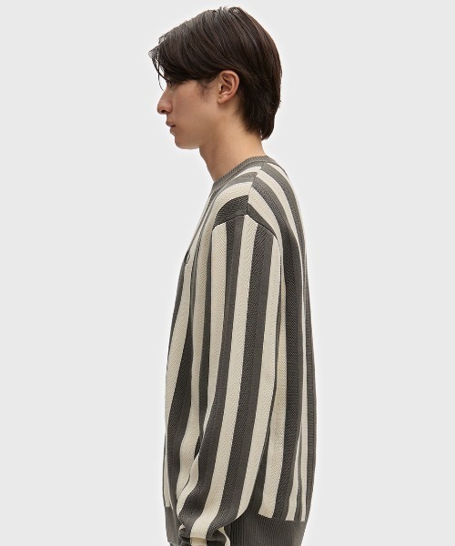 FRED PERRY（フレッドペリー）の「Textured Stripe Jumper／テクスチャードストライプジャンパー（ニット/セーター・メンズ・ダークオリーブ・S/M/L）」の5枚目の写真