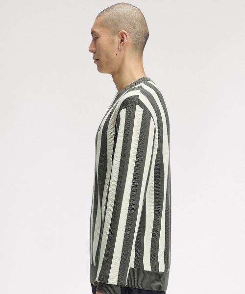 FRED PERRY（フレッドペリー）の「Textured Stripe Jumper／テクスチャードストライプジャンパー（ニット/セーター・メンズ・ダークオリーブ・S/M/L）」の12枚目の写真