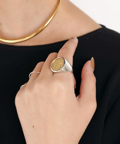 Gabriela Artigas(ガブリエラアルティガス)の「*【GABRIELA ARTIGAS】Vintage Mexican Peso Ring(リング・レディース・シルバー・14/12)」の1枚目の写真