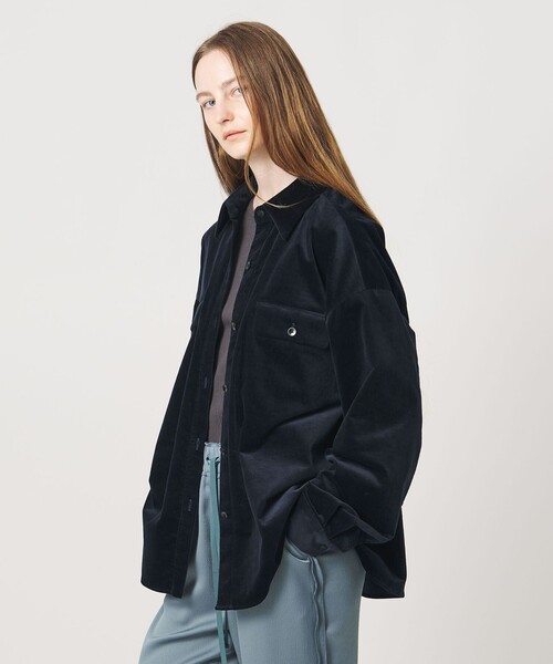 AEWEN MATOPH(イウエン マトフ)の「<AEWEN MATOPH>コーデュロイ バイカラーシャツ(シャツ/ブラウス・レディース・ベージュ/ネイビー・FREE)」の15枚目の写真