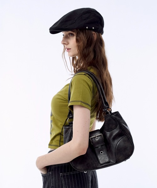 BENUA(ベヌア)の「Vintage buckle shoulder bag - ヴィンテージバックルショルダーバッグ -(ハンドバッグ・レディース・ブラウン/ブラック/グリーン・FREE)」の9枚目の写真