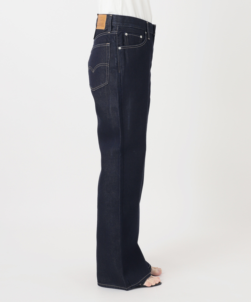 Spick & Span(スピックアンドスパン)の「《別注 / 》LEVI’S for Spick & Span LOOSE BOOT(デニムパンツ・レディース・ネイビー・27/26/25/24/28)」の18枚目の写真