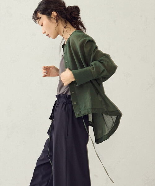 COMME CA ISM(コムサイズム)の「【セットアイテム】シアーシャツ+タンクトップ(Tシャツ/カットソー・レディース・キャメル/ライトグレー/グリーン/ネイビー・MEDIUM/LARGE)」の1枚目の写真