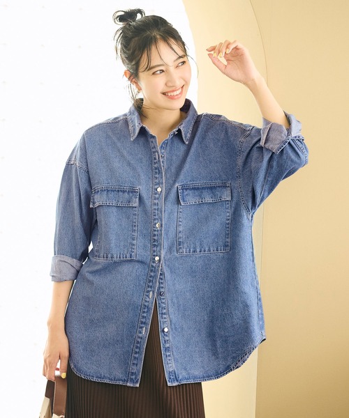coca(coca)(コカ)の「オーバーサイズデニムシャツ(シャツ/ブラウス・レディース・ブルー/ブラック・L/M/S)」の9枚目の写真