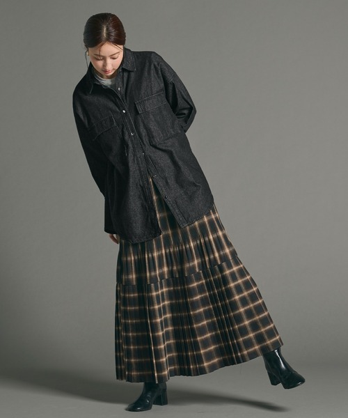 coca(coca)(コカ)の「オーバーサイズデニムシャツ(シャツ/ブラウス・レディース・ブルー/ブラック・L/M/S)」の14枚目の写真