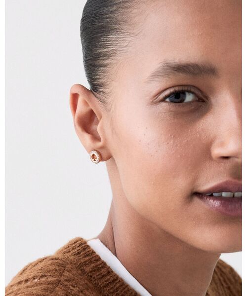 kate spade new york（ケイトスペード ニューヨーク）の「スポット ザ スペード パヴェ ヘイロー ピアス（ピアス（両耳用）・レディース・その他・ONESIZE）」の2枚目の写真
