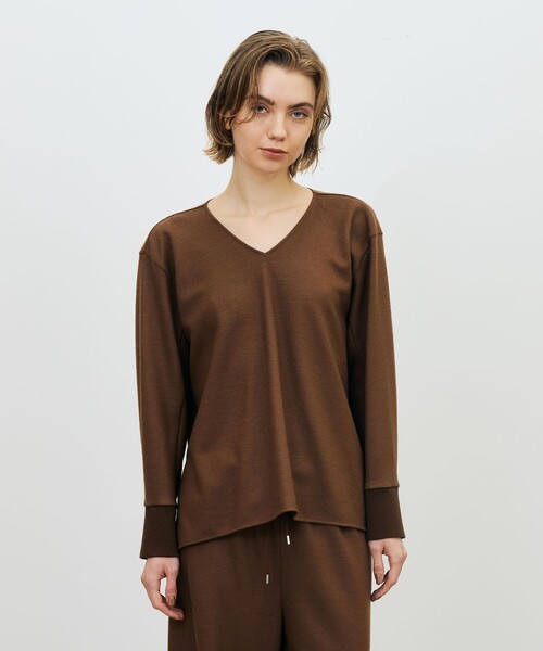DES PRES(デ・プレ)の「ニットコンビネーション Vネックプルオーバー(Tシャツ/カットソー・レディース・ブラック/ホワイト系その他/ブラウン/ライトブルー・FREE)」の15枚目の写真
