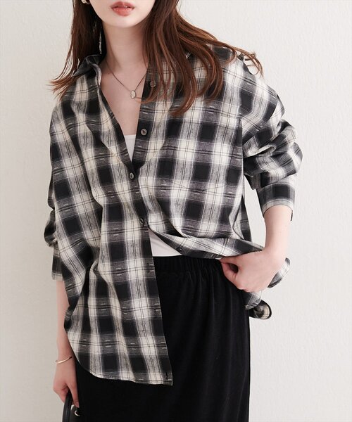 natural couture(ナチュラルクチュール)の「便利なマルチWAYチェックシャツ(シャツ/ブラウス・レディース・ブラウン/ブラック・FREE)」の9枚目の写真