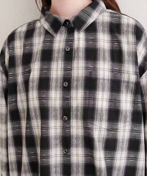 natural couture(ナチュラルクチュール)の「便利なマルチWAYチェックシャツ(シャツ/ブラウス・レディース・ブラウン/ブラック・FREE)」の20枚目の写真