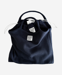 AFTERNOONLIVE（アフタヌーンライブ）の「Afternoonlive Waffle Bag with Pouch (Navy Blue)（トートバッグ）」