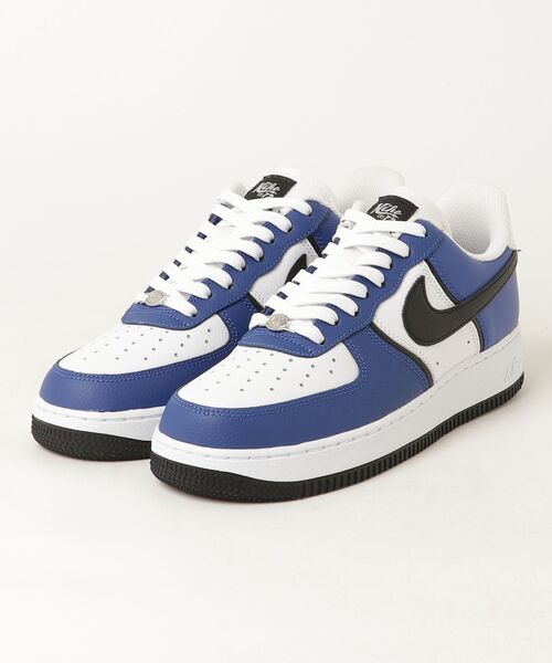 NIKE(ナイキ)の「AIR FORCE 1 `07 LV8(スニーカー・メンズ・ブルー系その他・28.5cm/28.0cm/27.5cm/27.0cm/26.5cm/26.0cm)」の1枚目の写真