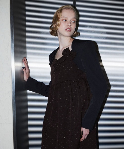 ANDRESD(アンドレスド)の「グリントリボンロングドレス / GLINT RIBBON LONG DRESS(ドレス・レディース・ブラック/ブラウン・S/M/L)」の7枚目の写真