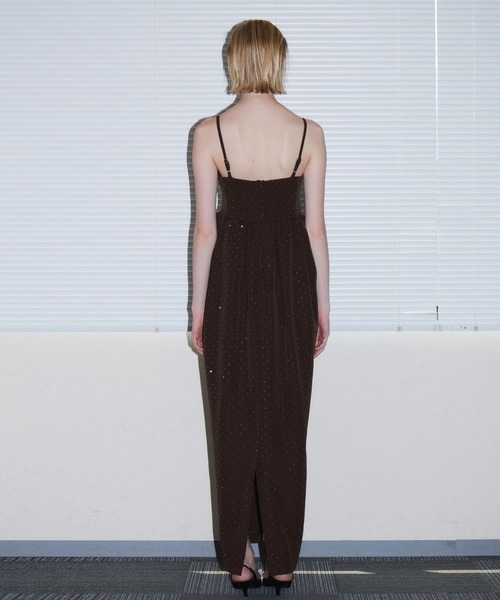 ANDRESD(アンドレスド)の「グリントリボンロングドレス / GLINT RIBBON LONG DRESS(ドレス・レディース・ブラック/ブラウン・S/M/L)」の15枚目の写真