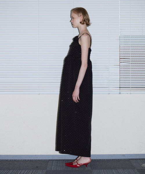 ANDRESD(アンドレスド)の「グリントリボンロングドレス / GLINT RIBBON LONG DRESS(ドレス・レディース・ブラック/ブラウン・S/M/L)」の19枚目の写真