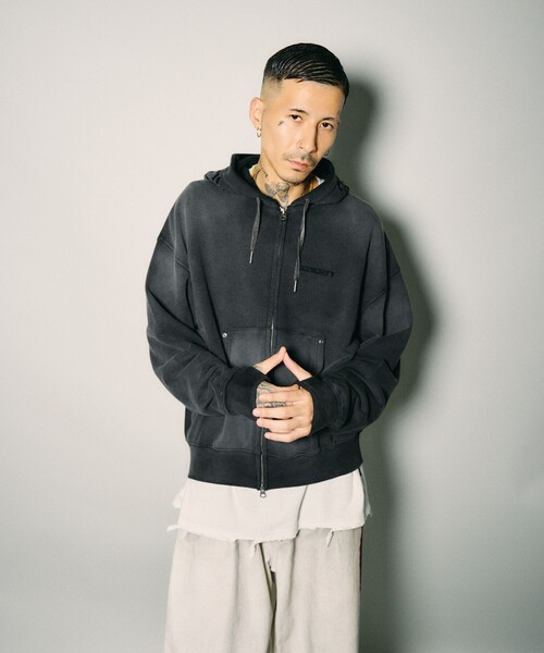 Subciety(サブサエティ)の「Double zip short hoodie(ベスト・メンズ・ブラック/グレー・L/M/S/XL)」の22枚目の写真