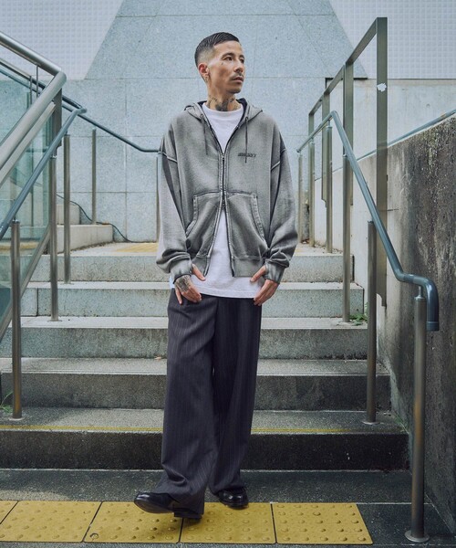 Subciety(サブサエティ)の「Double zip short hoodie(ベスト・メンズ・ブラック/グレー・L/M/S/XL)」の13枚目の写真