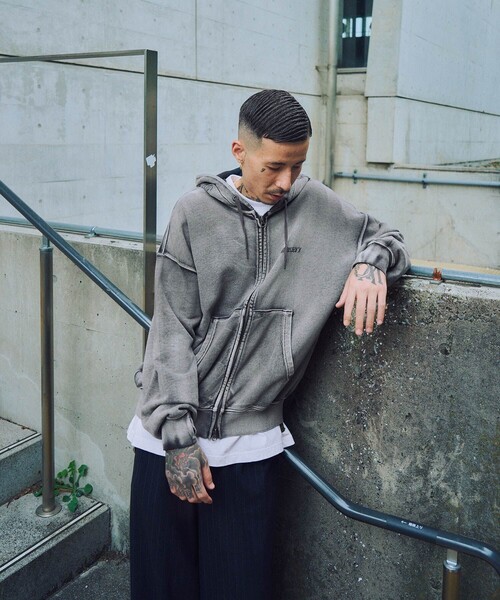 Subciety(サブサエティ)の「Double zip short hoodie(ベスト・メンズ・ブラック/グレー・L/M/S/XL)」の20枚目の写真