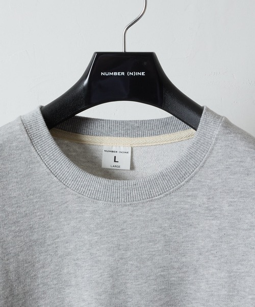 NUMBER (N)INE(ナンバーナイン)の「HAND PAINTED FIRM COTTON LIGHT SHORT PILE L/S SWEATSHIRT / ハンドペイント ファーム コットン ライト ミニ裏毛 クルーネック スウェット(スウェット・メンズ・グレー/グレー系その他2/ブラック/ブラック系その他2・M/L/XL)」の21枚目の写真