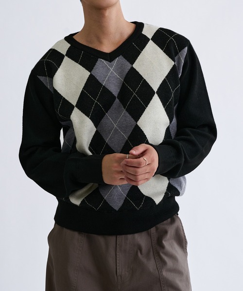 sedacle(セダクル)の「Argyle V-neck Knit/アーガイル Vネック ニット(ニット/セーター・メンズ・ブラック/ワインレッド・SMALL/MEDIUM/LARGE)」の10枚目の写真