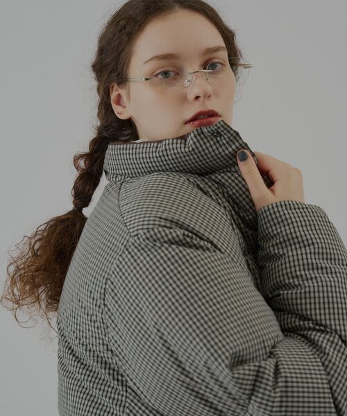WHIMSIC（ウィムジック）の「【UNISEX/2size】チェックパデットジャケット（ダウンジャケット/コート・メンズ・ブラック/ベージュ・1/2）」の4枚目の写真